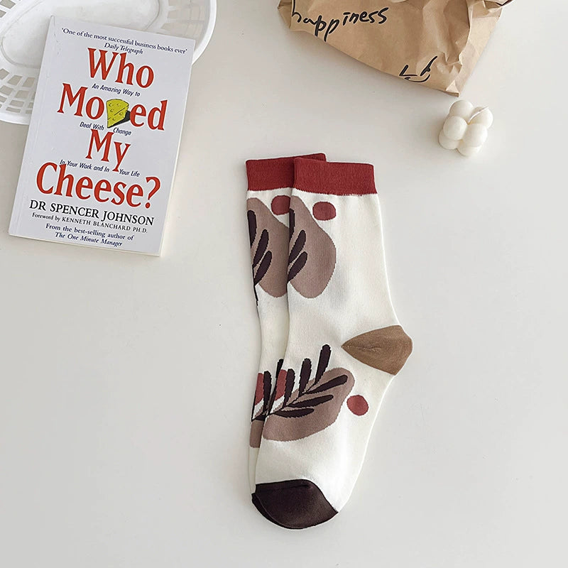 Women's Breathable Moisture-Wicking Crew Socks