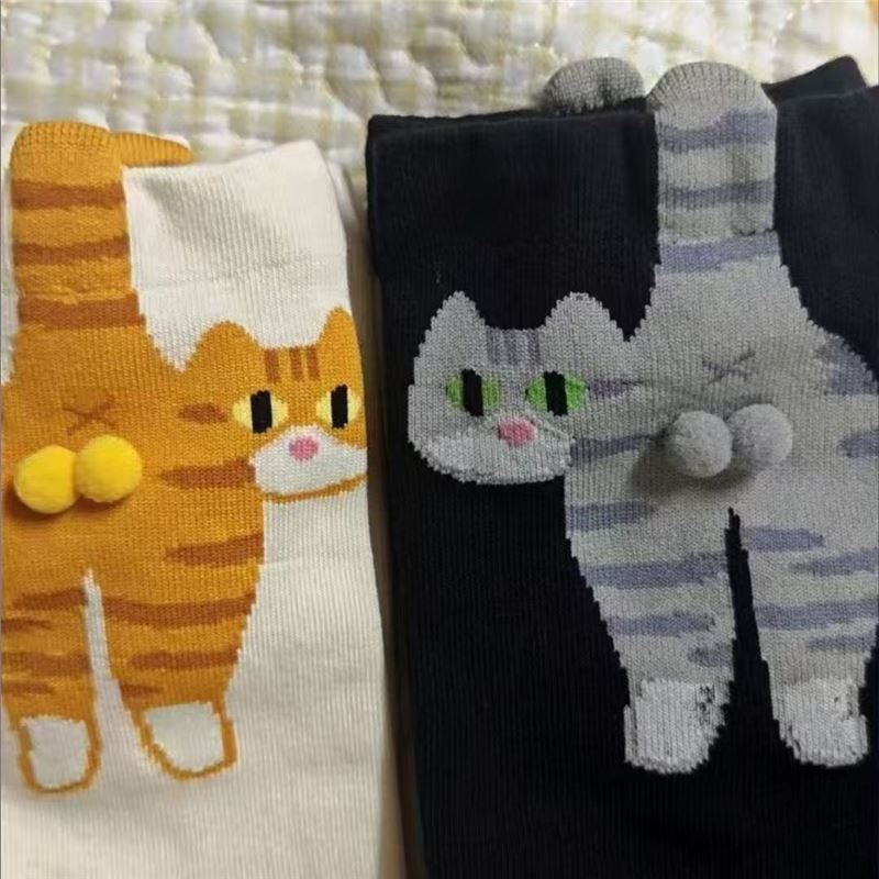 Women's Cute White Cartoon Cat Crew Socks