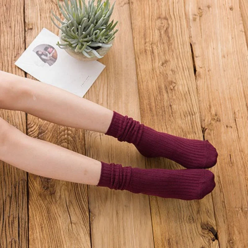 Women‘s Ribbed Slouchy Crew Socks Solid Color Double Needle Cotton